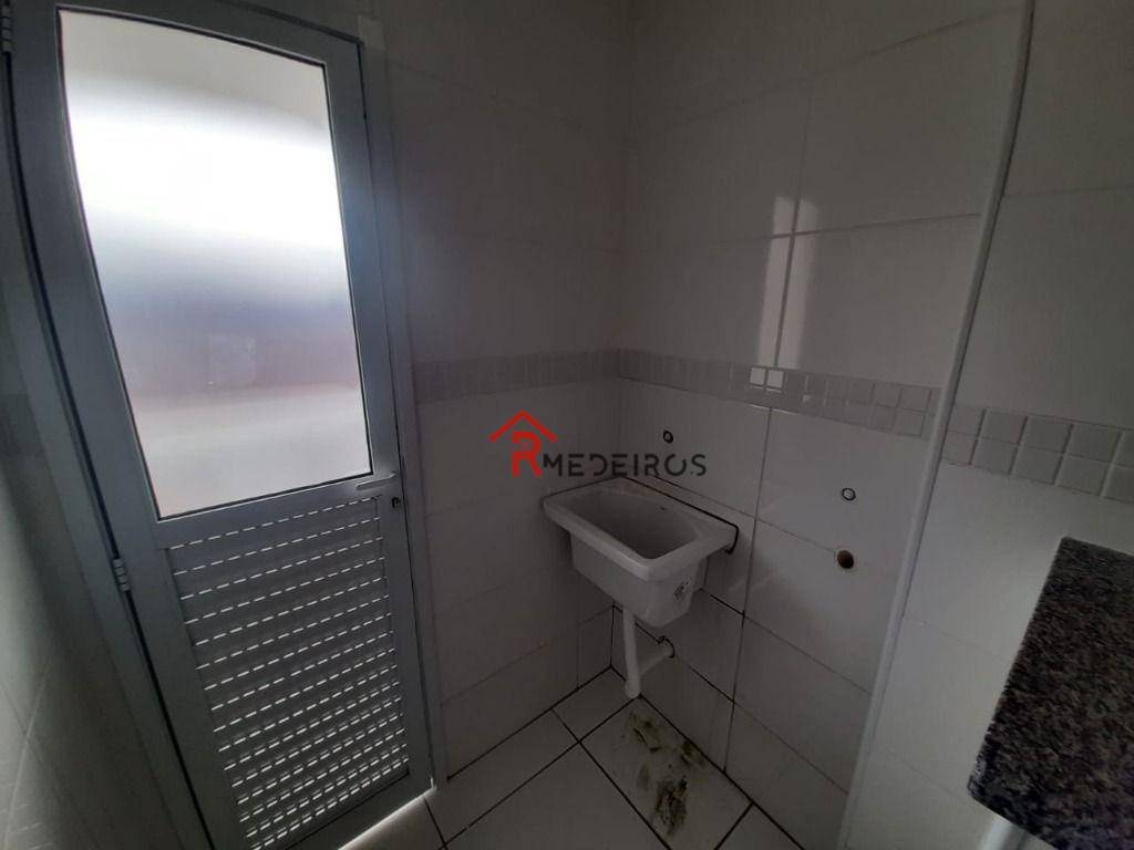 Apartamento à venda com 2 quartos, 75m² - Foto 13