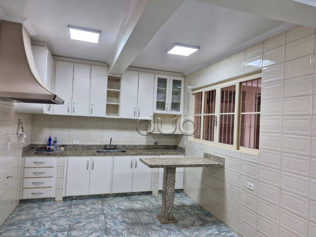 Casa à venda com 3 quartos, 315m² - Foto 26