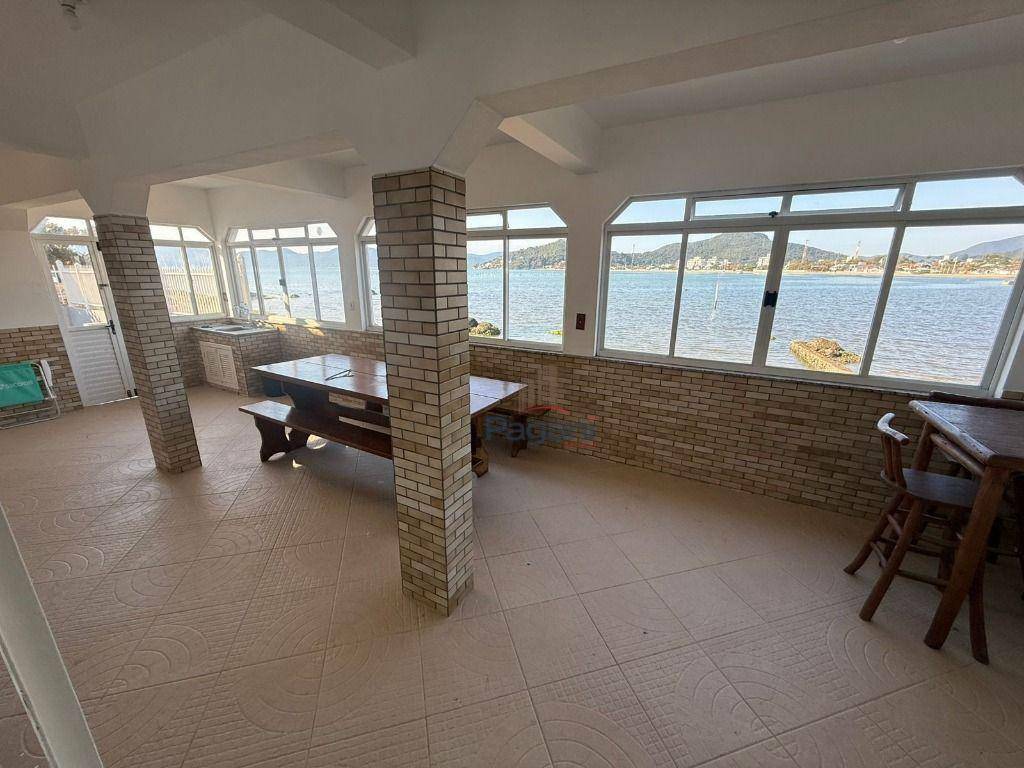 Casa à venda com 4 quartos, 260m² - Foto 31