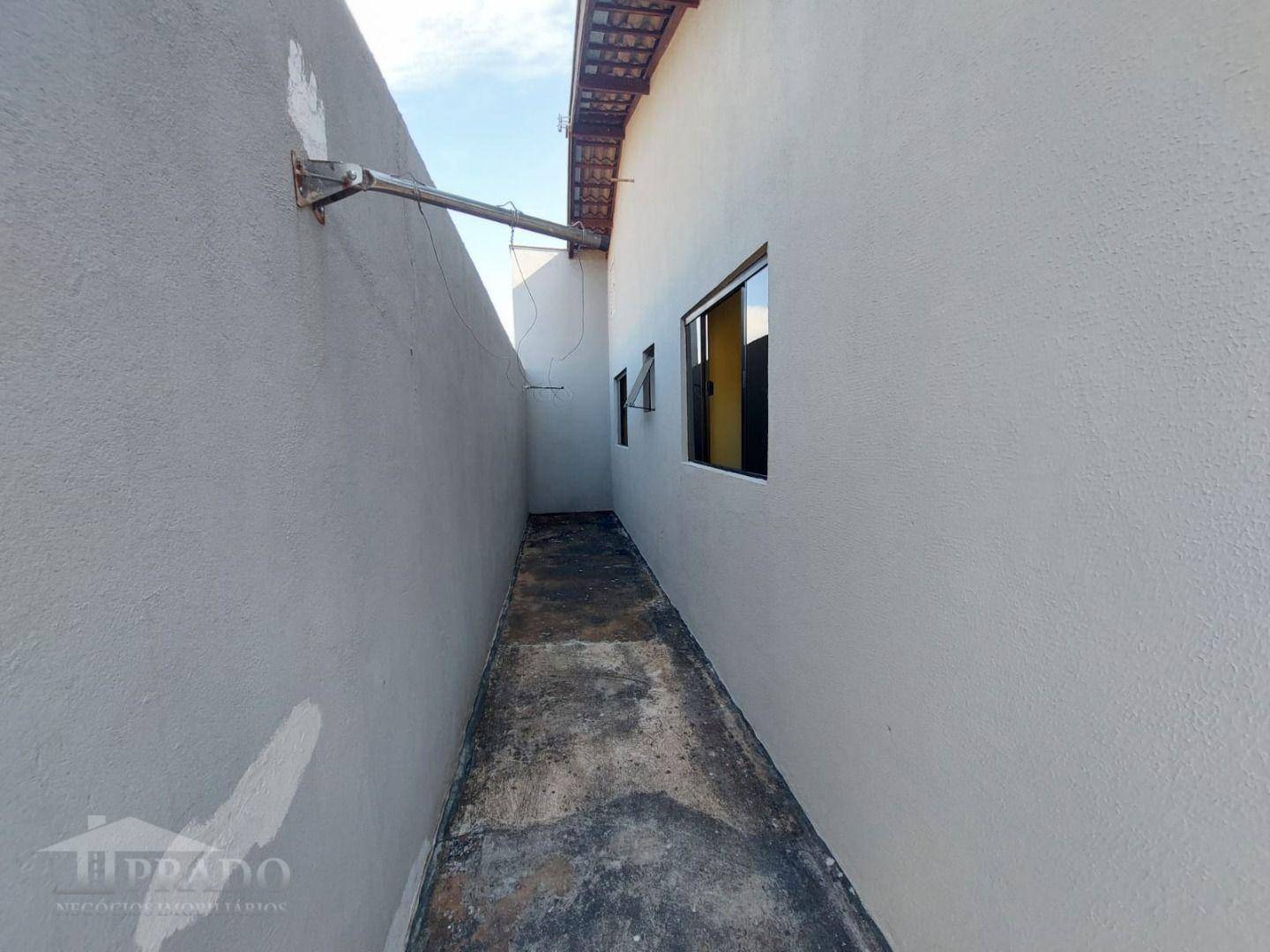 Casa à venda com 3 quartos, 134m² - Foto 3