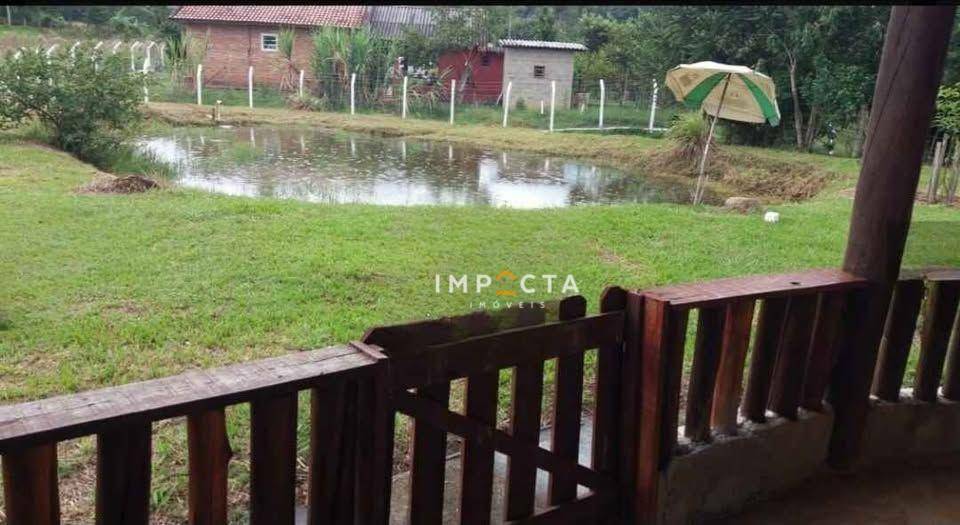 Chácara à venda com 2 quartos, 2000M2 - Foto 1