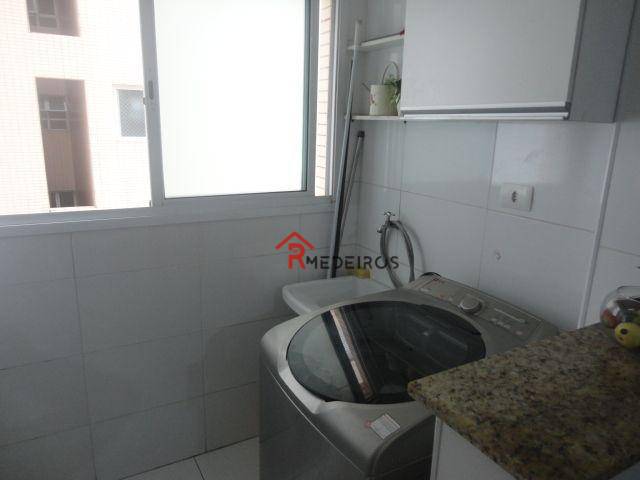 Apartamento à venda com 2 quartos, 74m² - Foto 13