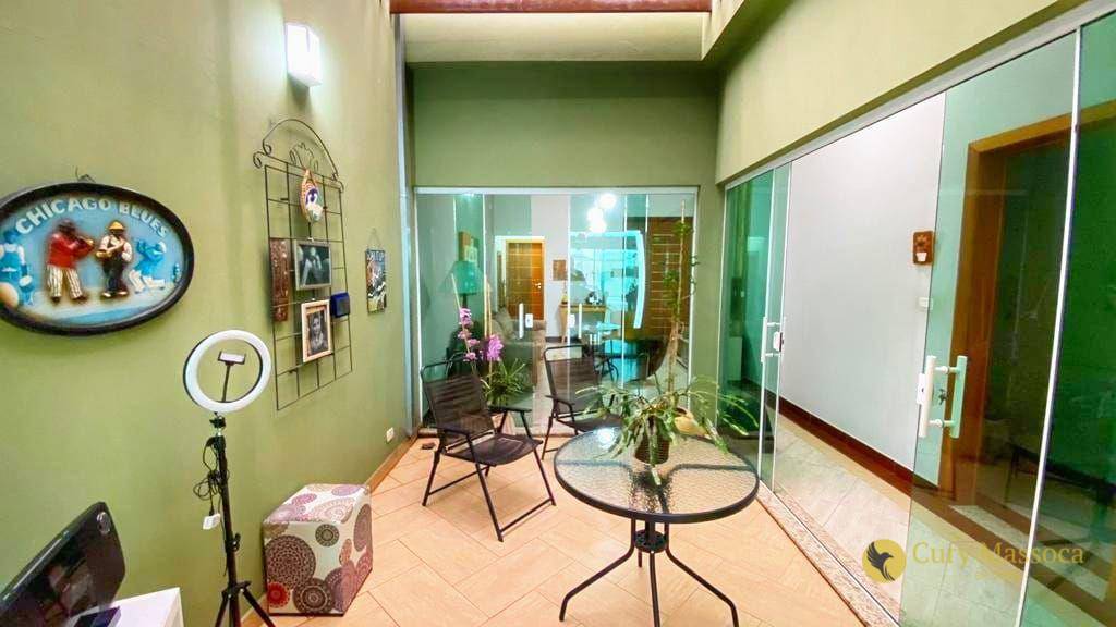 Casa de Condomínio à venda com 3 quartos, 207m² - Foto 14