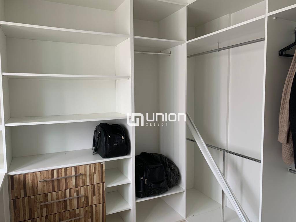 Apartamento à venda com 3 quartos, 97m² - Foto 7