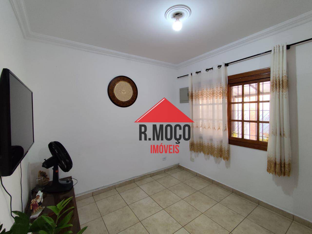 Casa à venda com 5 quartos, 160m² - Foto 5