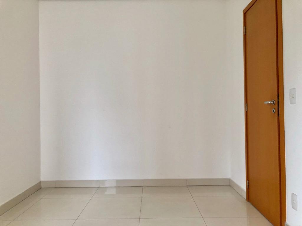 Apartamento à venda com 3 quartos, 150m² - Foto 5