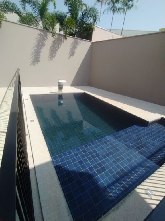 Casa de Condomínio à venda com 4 quartos, 310m² - Foto 15