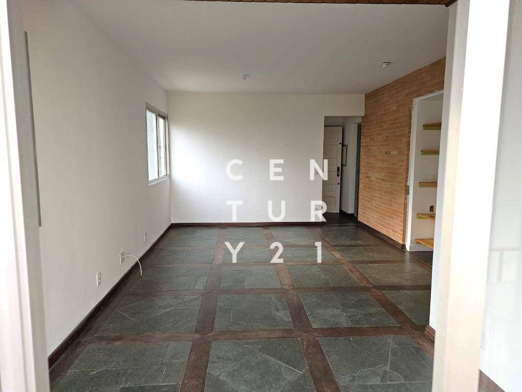 Apartamento à venda com 3 quartos, 81m² - Foto 2