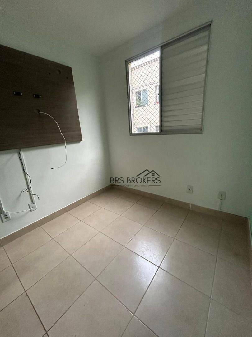 Apartamento à venda com 2 quartos, 45m² - Foto 17