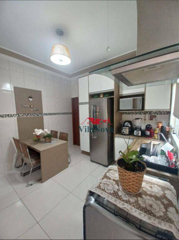 Casa à venda com 3 quartos, 110m² - Foto 10