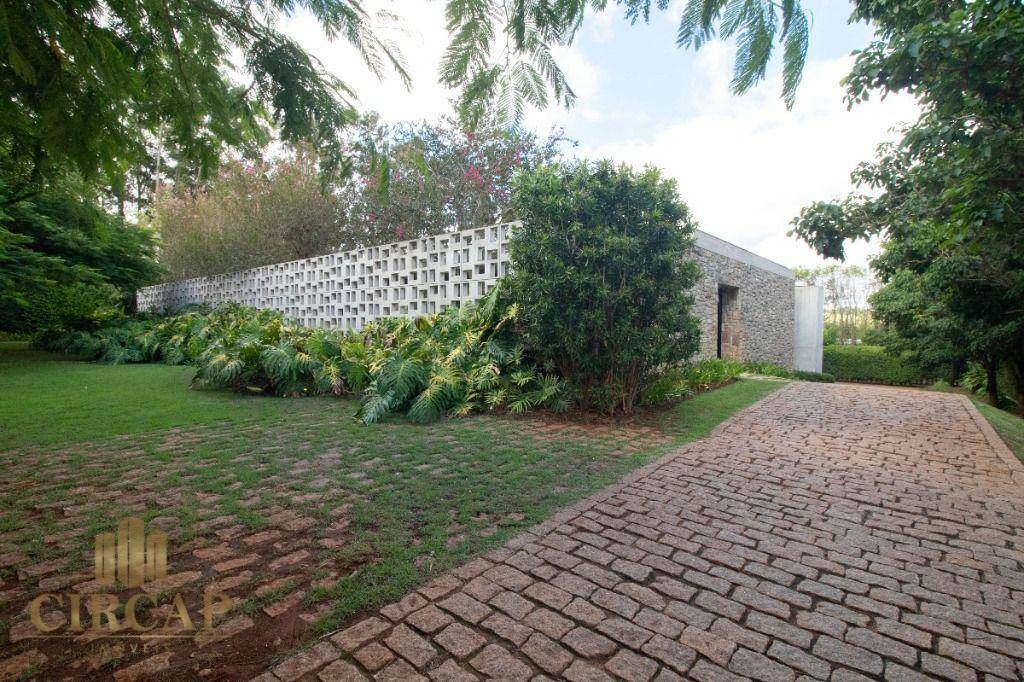 Casa de Condomínio à venda e aluguel com 5 quartos, 650m² - Foto 39