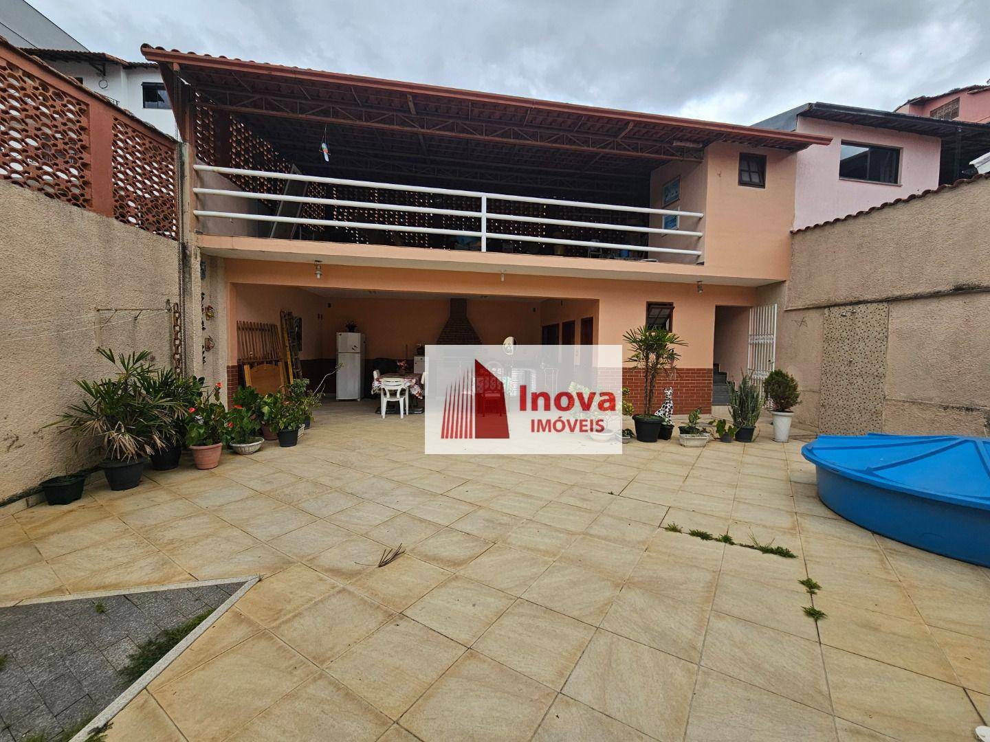 Casa à venda com 4 quartos, 245m² - Foto 35