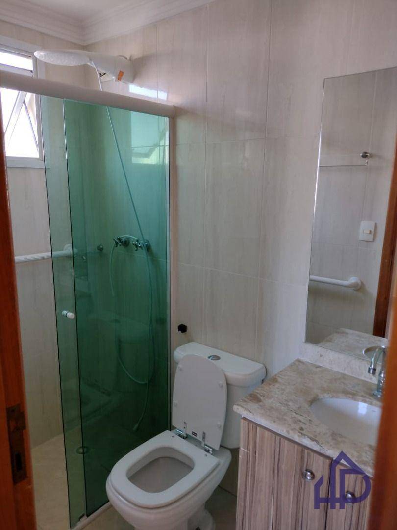 Apartamento para alugar com 3 quartos, 70m² - Foto 9