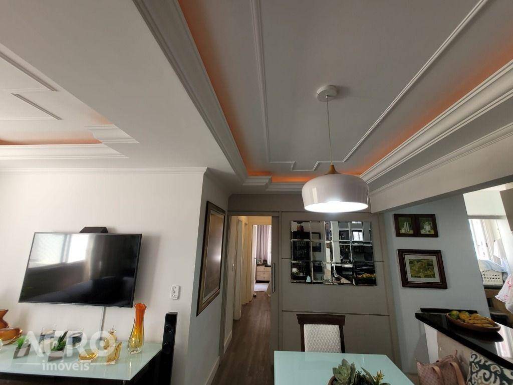 Apartamento à venda com 3 quartos, 74m² - Foto 21