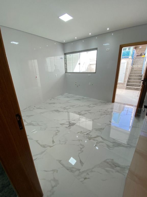 Sobrado à venda com 3 quartos, 240m² - Foto 42