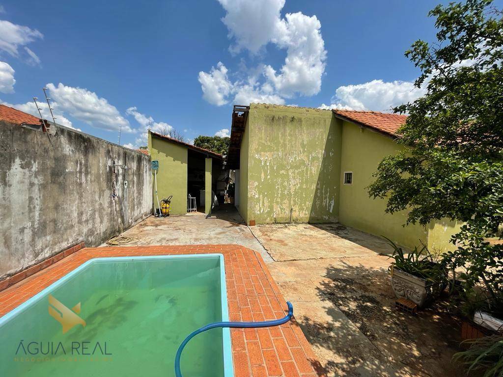 Casa à venda com 2 quartos, 130m² - Foto 24