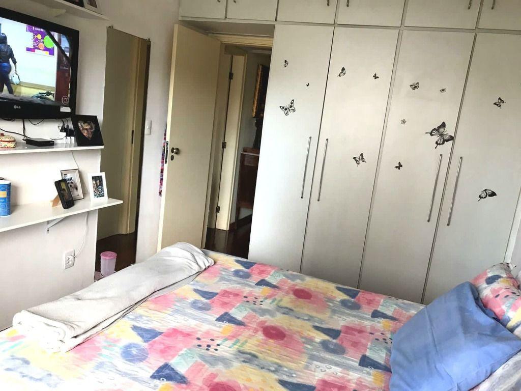 Apartamento à venda com 4 quartos, 190m² - Foto 5