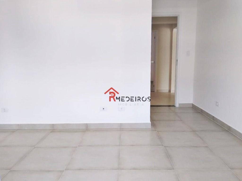 Apartamento à venda com 3 quartos, 120m² - Foto 9