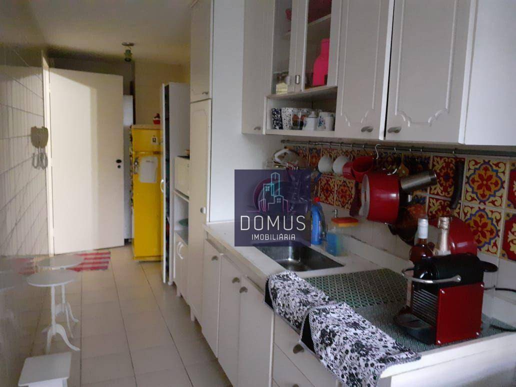 Apartamento à venda com 2 quartos, 68m² - Foto 4