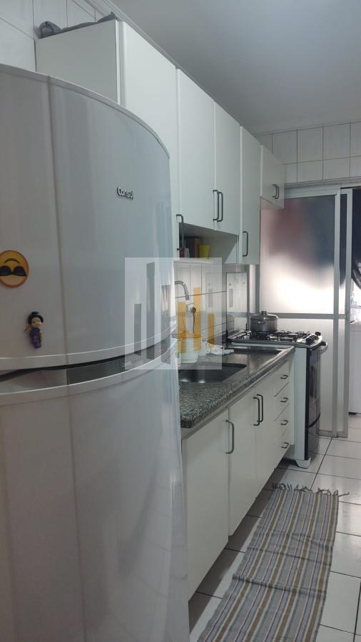 Apartamento à venda com 3 quartos, 84m² - Foto 18