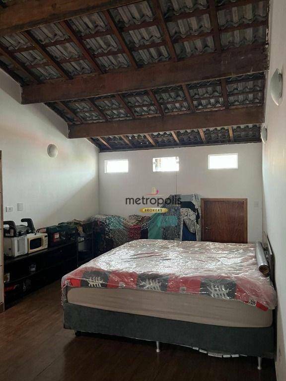 Sobrado à venda com 3 quartos, 210m² - Foto 29