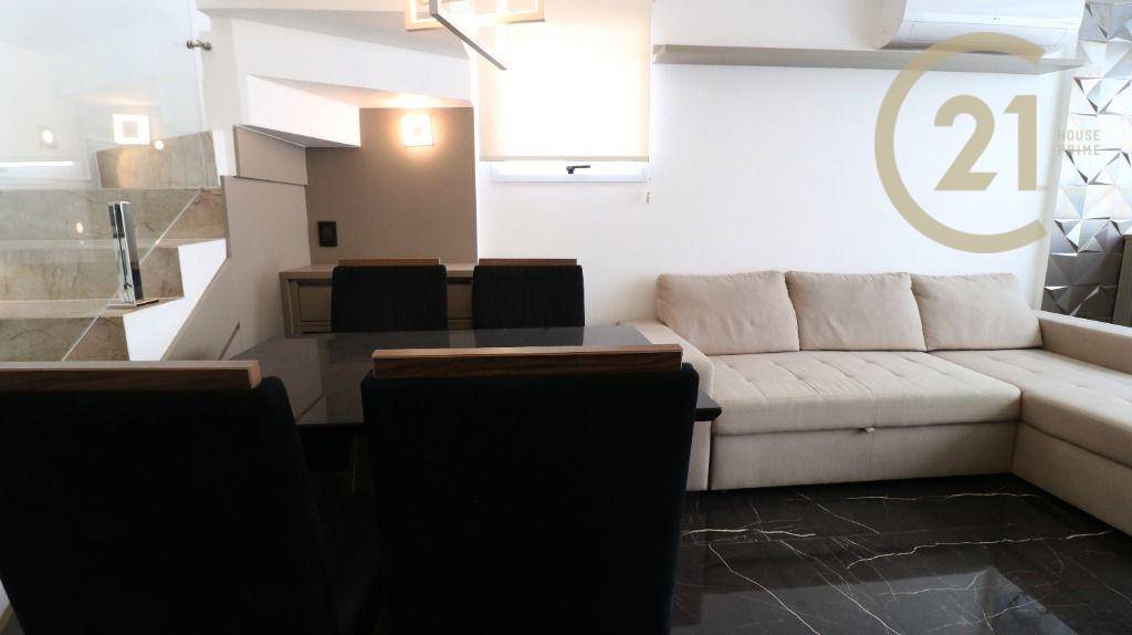 Apartamento à venda com 2 quartos, 73m² - Foto 3