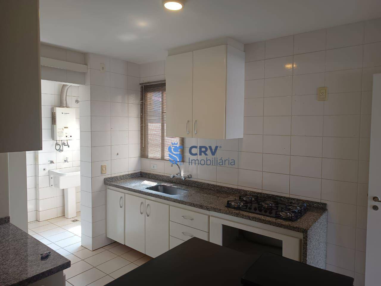 Apartamento à venda com 3 quartos, 122m² - Foto 10