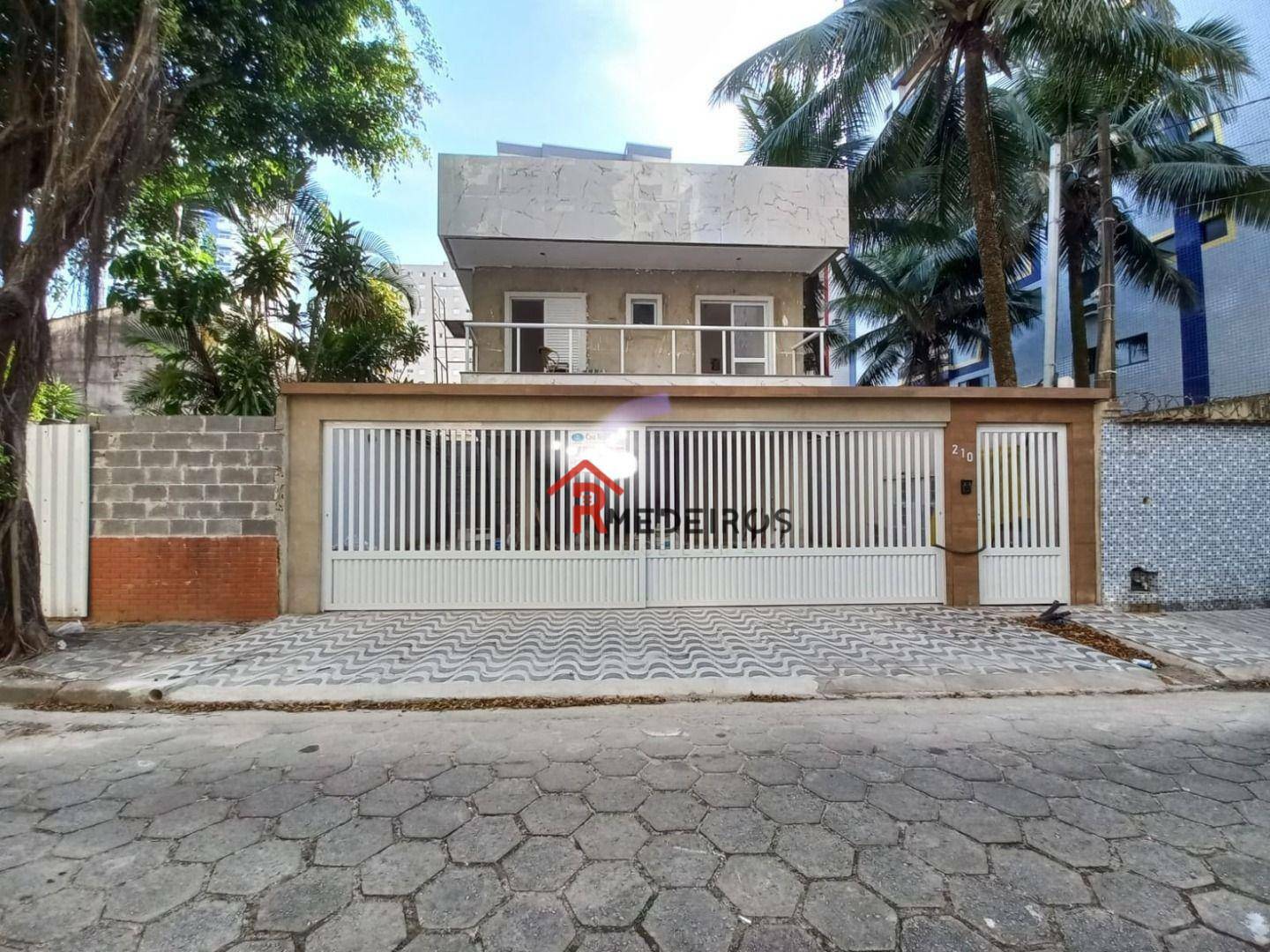 Casa à venda com 2 quartos, 54m² - Foto 1