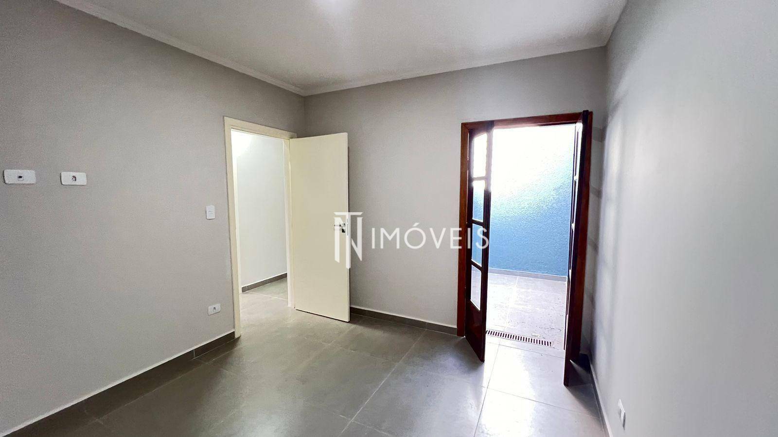 Casa à venda e aluguel com 3 quartos, 150m² - Foto 31