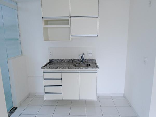 Apartamento à venda com 2 quartos, 60m² - Foto 3