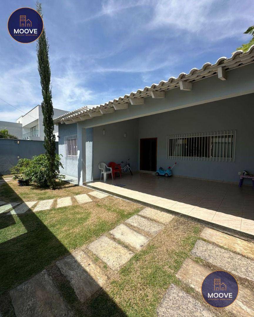 Casa à venda com 3 quartos, 172M2 - Foto 1