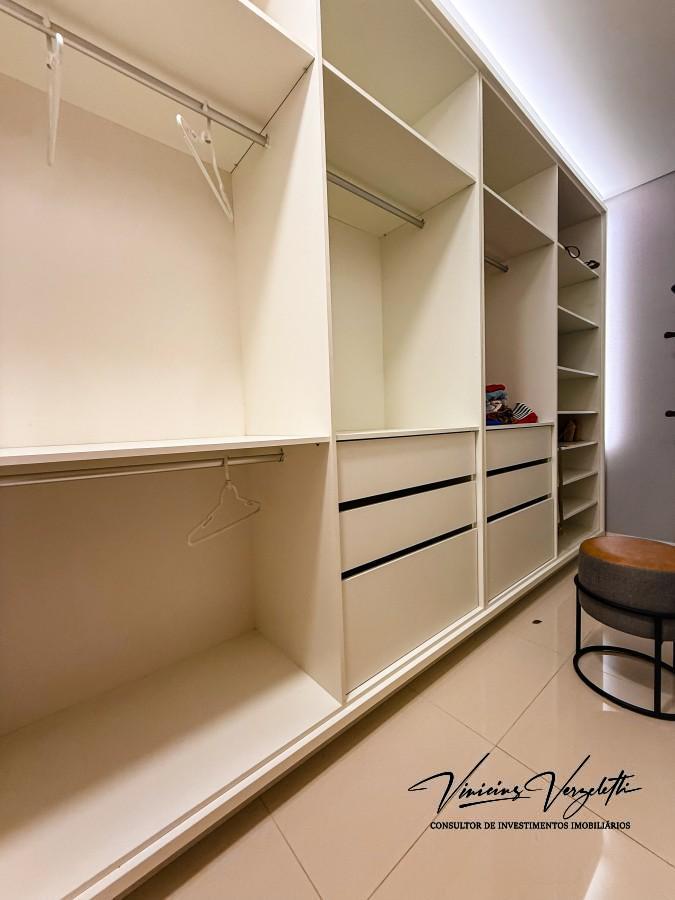 Apartamento para alugar com 3 quartos, 140m² - Foto 28