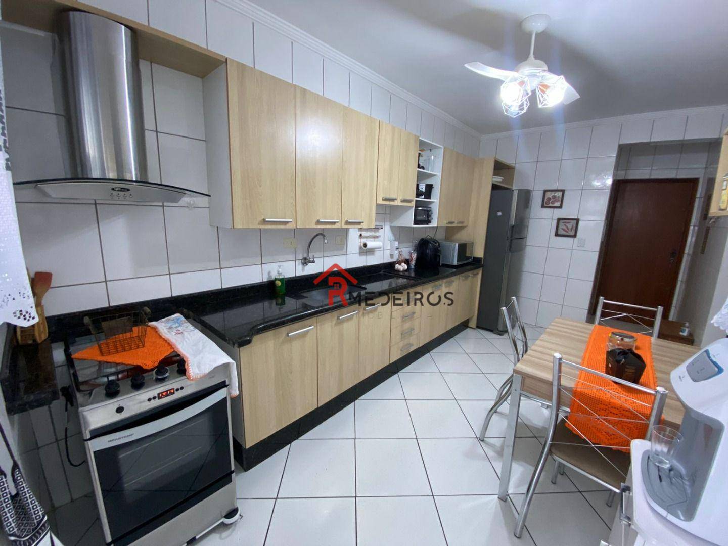 Apartamento à venda com 3 quartos, 99m² - Foto 9