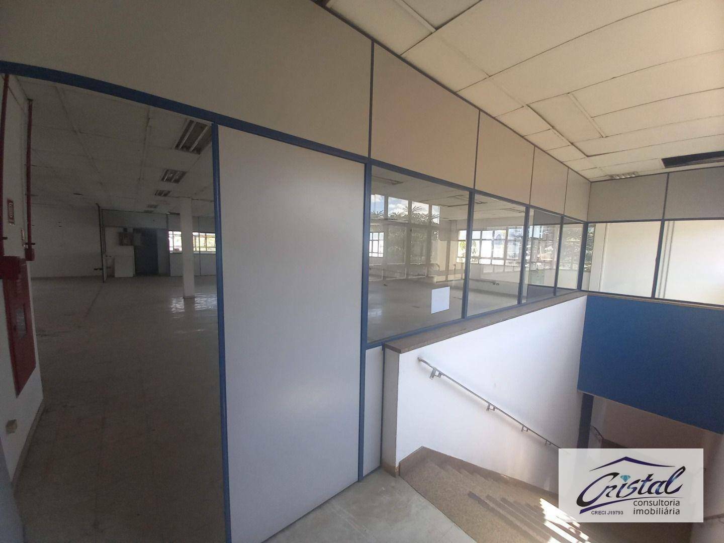 Depósito-Galpão-Armazém para alugar, 2800m² - Foto 38
