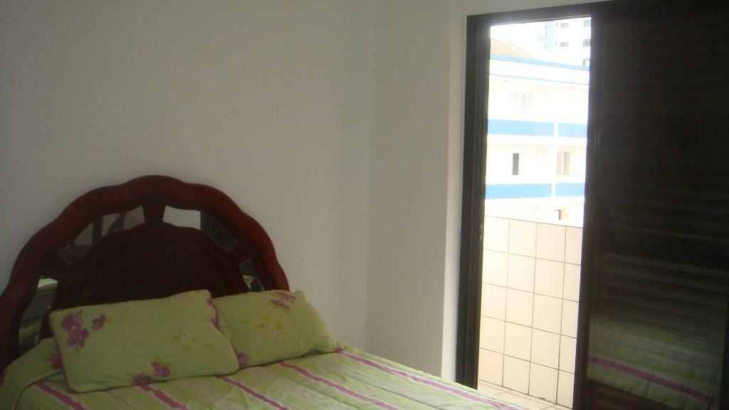 Apartamento à venda com 3 quartos, 95m² - Foto 8