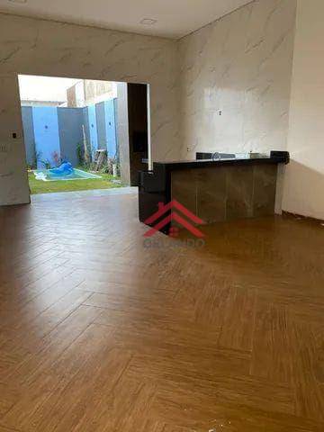 Casa à venda com 3 quartos, 165m² - Foto 2