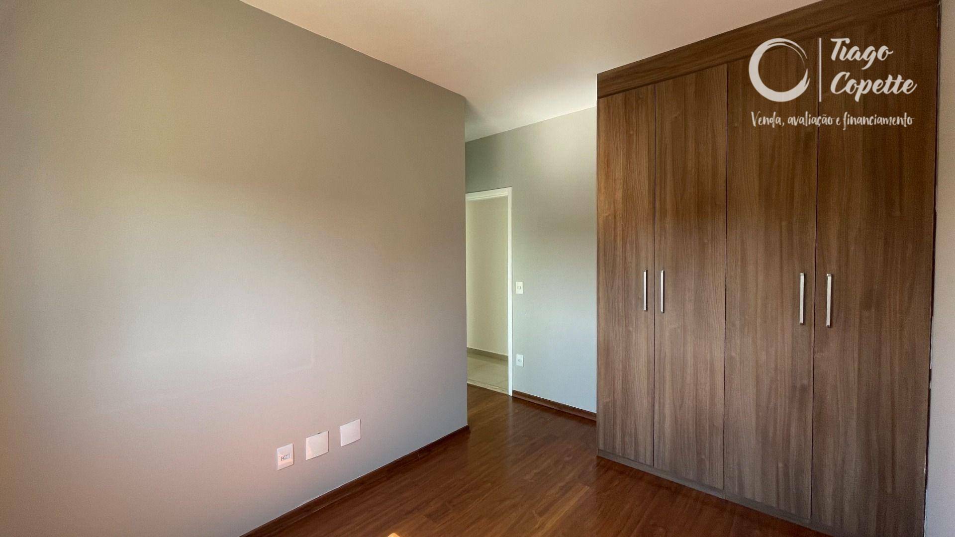 Apartamento para alugar com 3 quartos, 117m² - Foto 11