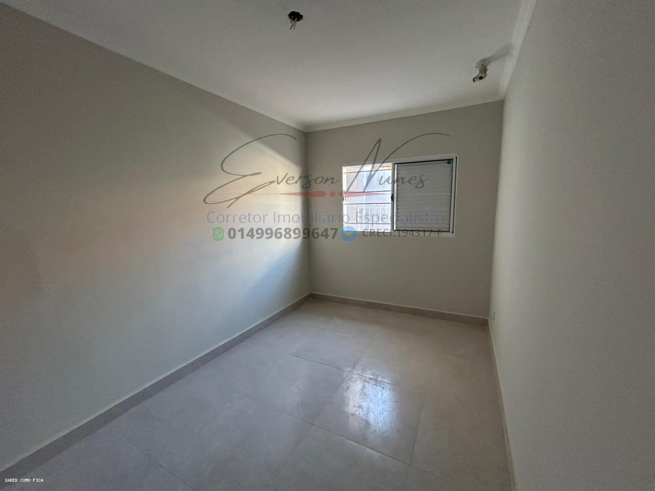 Casa à venda com 4 quartos, 210m² - Foto 5