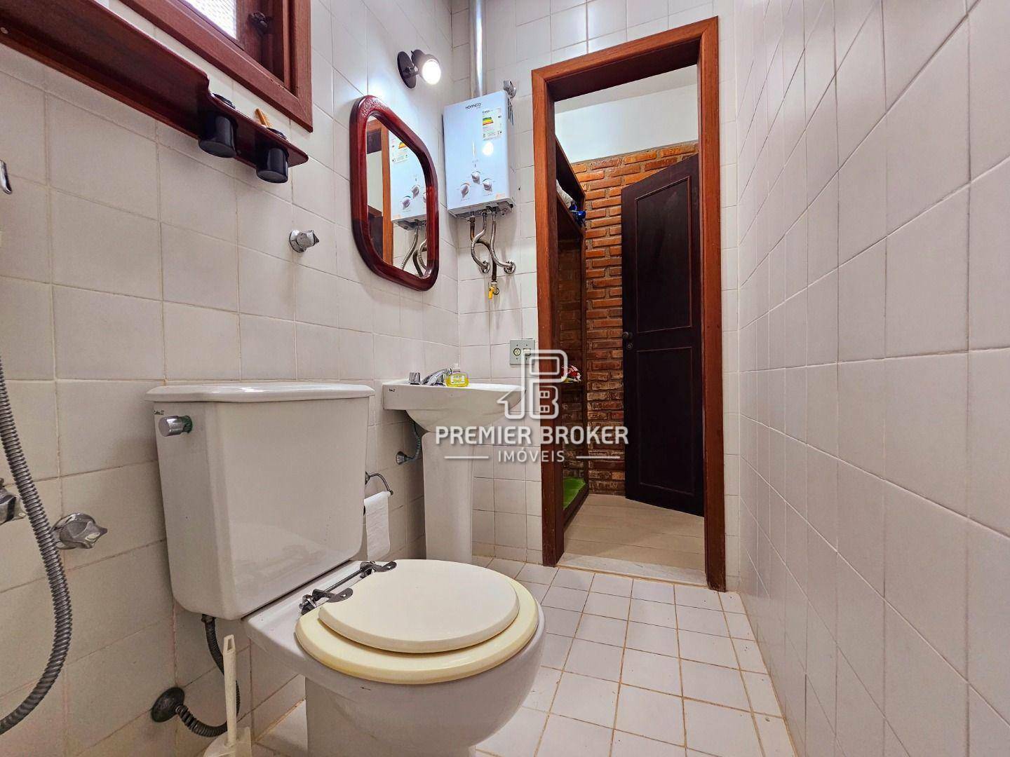 Casa de Condomínio à venda com 6 quartos, 298m² - Foto 59