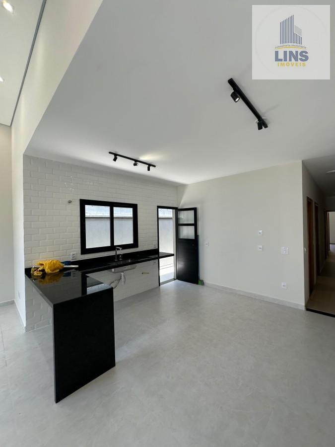 Casa à venda com 3 quartos, 91m² - Foto 7