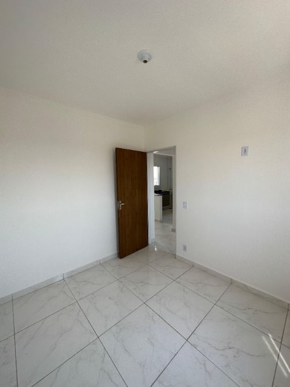 Apartamento à venda com 2 quartos, 45m² - Foto 8