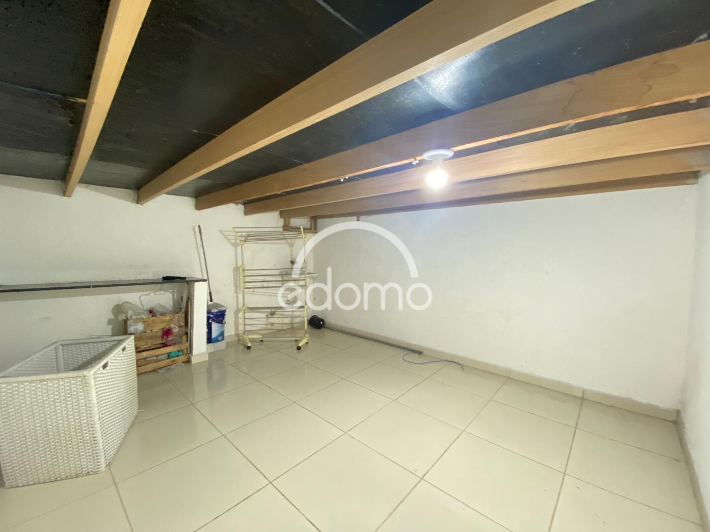 Casa à venda com 2 quartos, 168m² - Foto 7