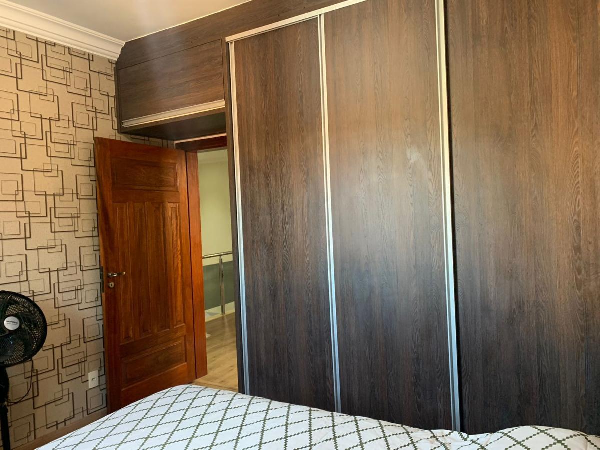 Casa de Condomínio à venda com 5 quartos, 357m² - Foto 23