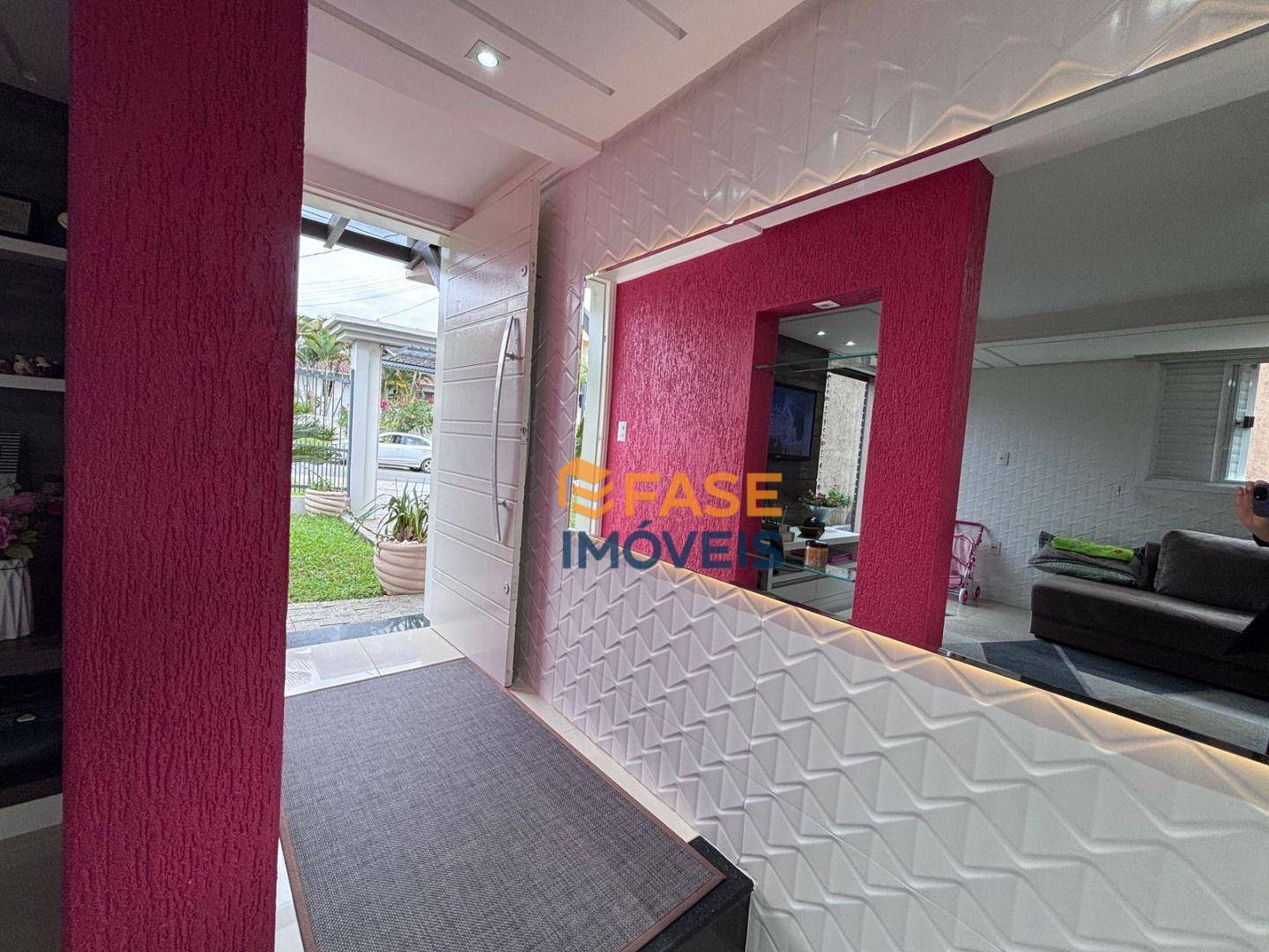 Casa à venda com 4 quartos, 213m² - Foto 31