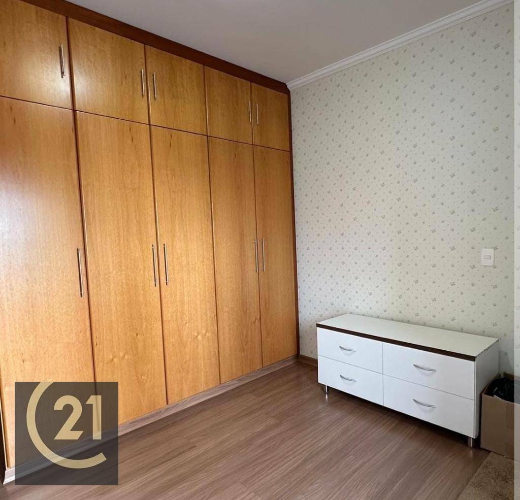 Apartamento à venda com 3 quartos, 137m² - Foto 11