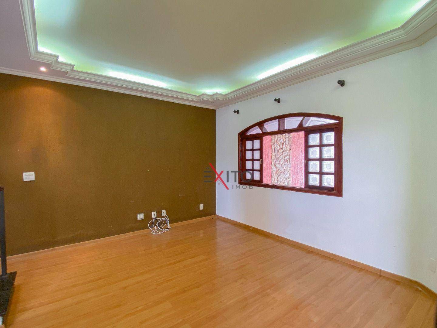 Casa à venda com 3 quartos, 186m² - Foto 25