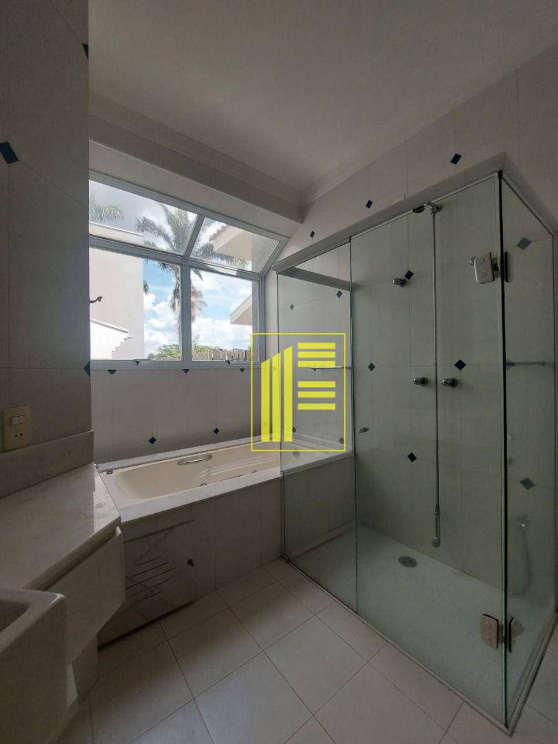 Casa de Condomínio para alugar com 5 quartos, 430m² - Foto 50