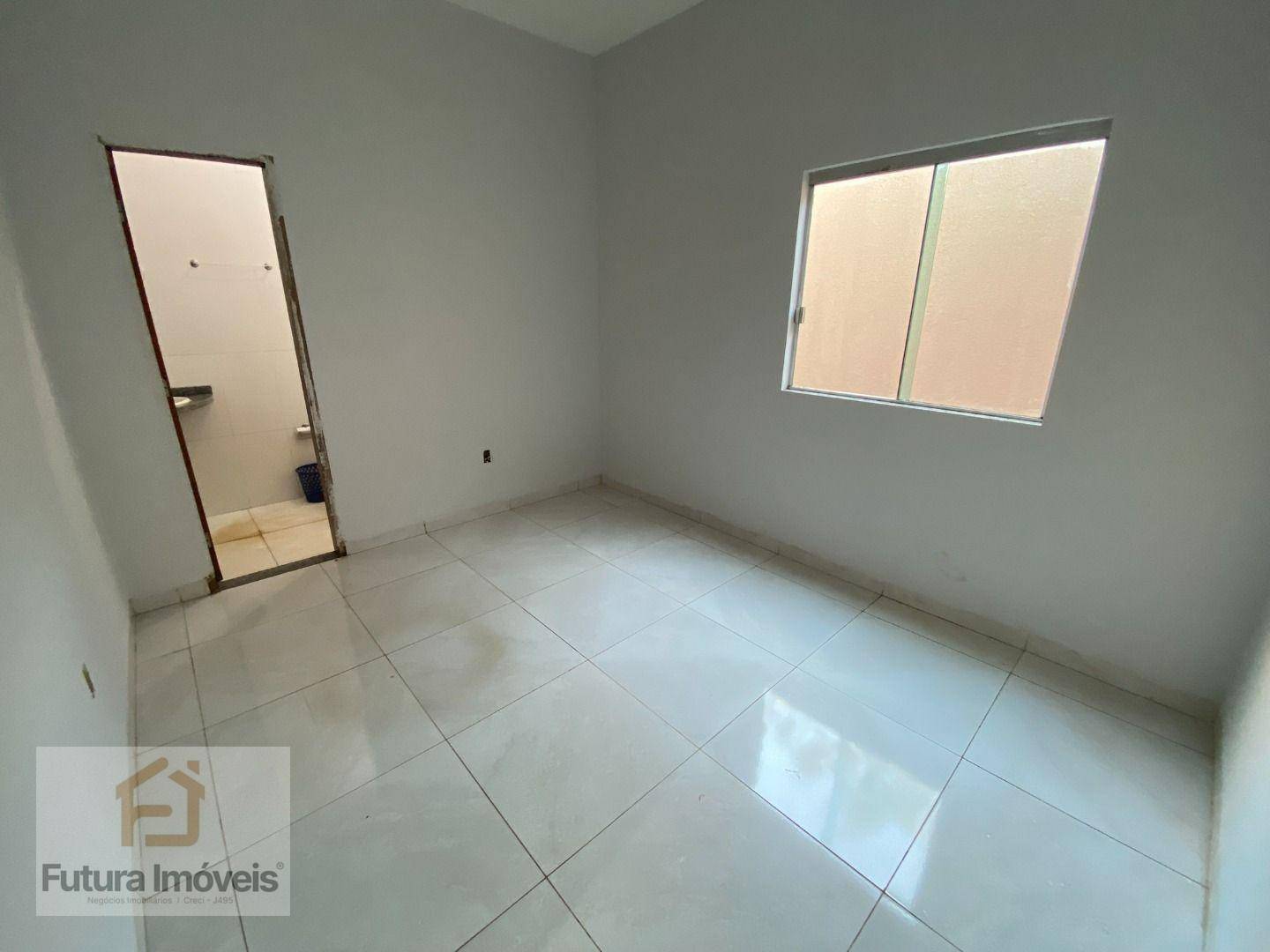 Casa para alugar com 2 quartos, 65m² - Foto 10
