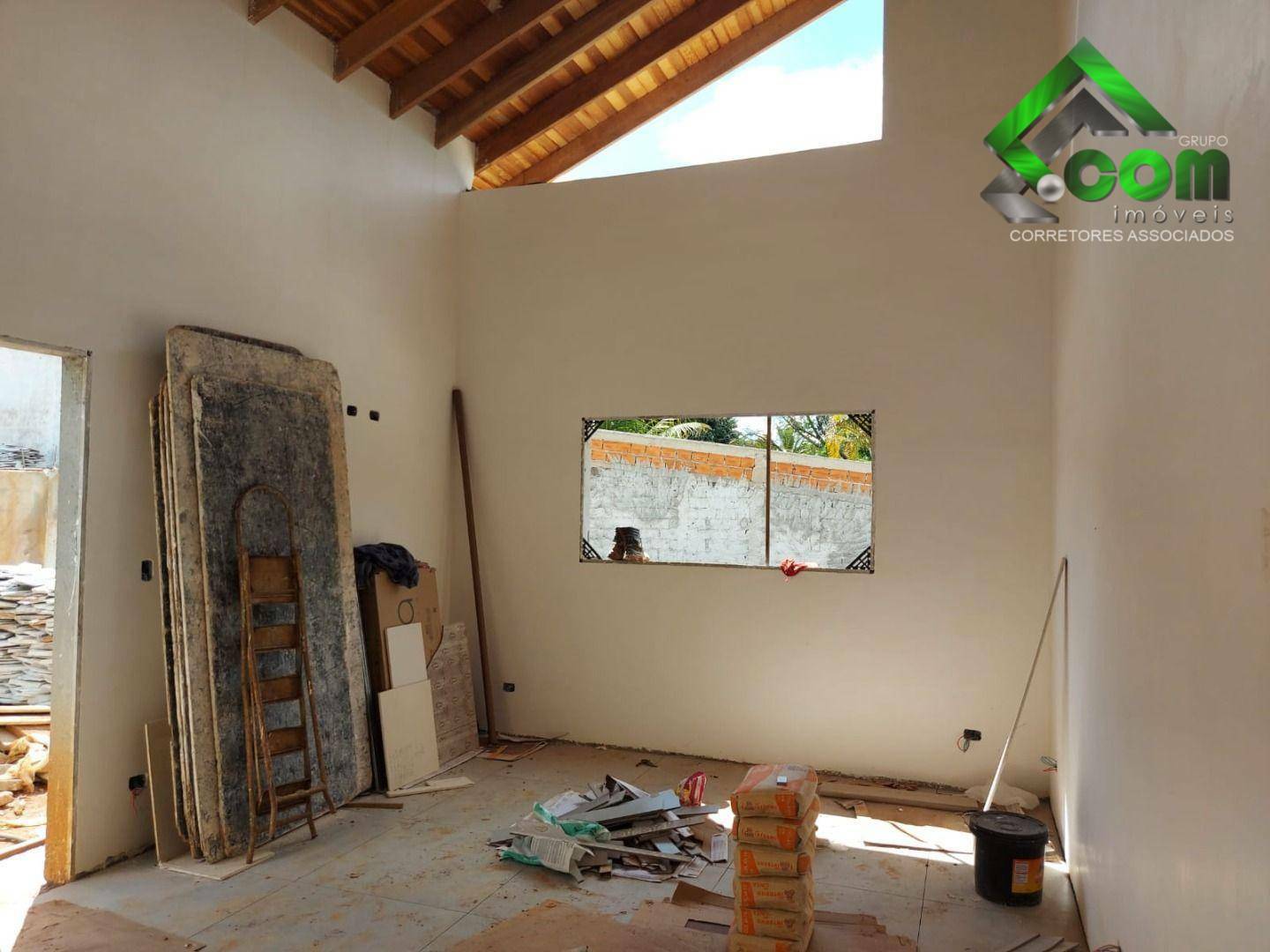 Casa à venda com 3 quartos, 108m² - Foto 11