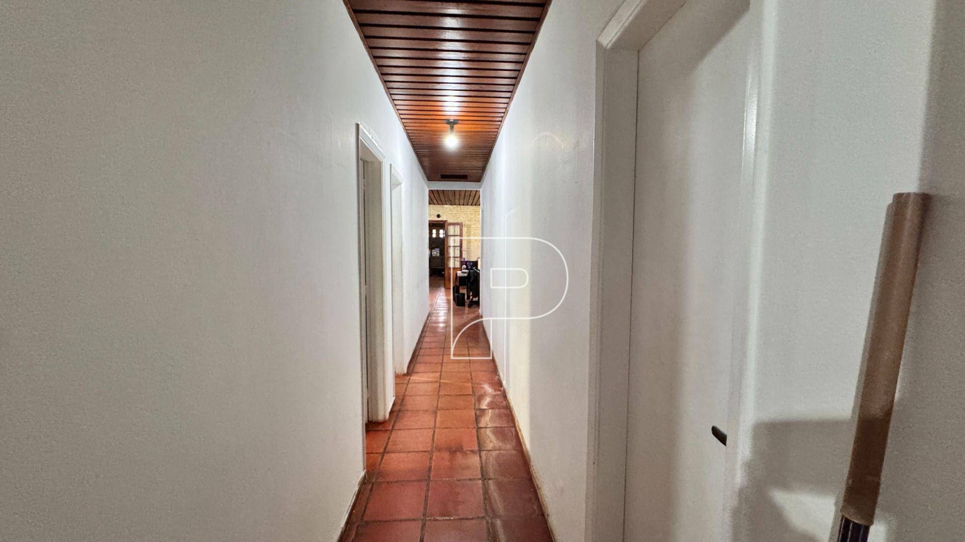 Casa à venda com 3 quartos, 300m² - Foto 46